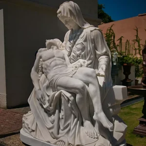 Escultura-la-pieta-em-marmore-140cm-da-quinta-dellarte